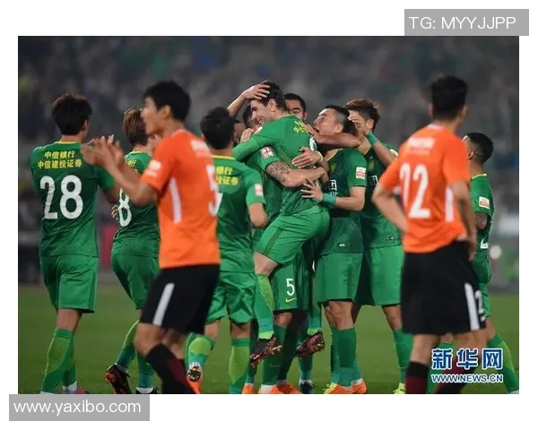 北京国安与北京人和激战正酣谁能在京城德比中笑到最后